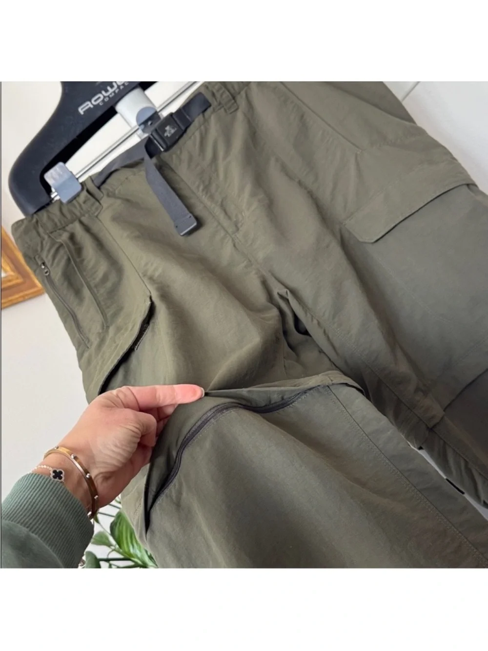 The North Face Men’s Cargo Convertible Belted Nylon Hiking Pants Sz XXL Green